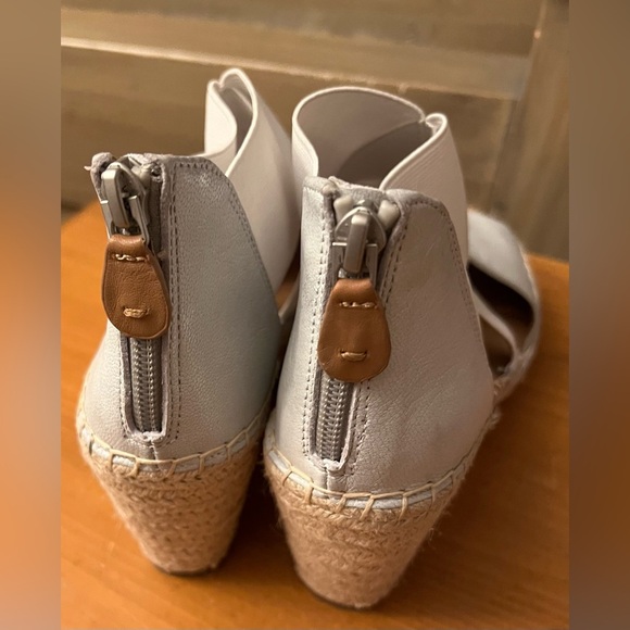 Gentle Souls Women's Cream Wedge Sandals - Picture 3 of 5